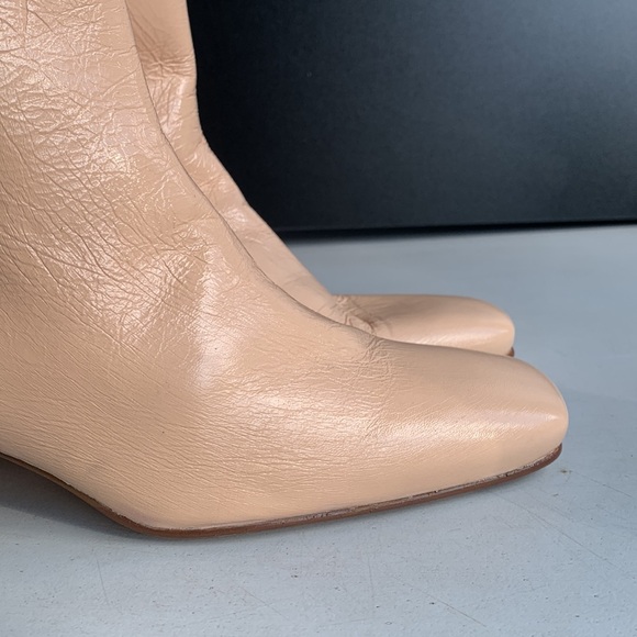 Stuart Weitzman Ankle Boots Women’s 6.5‎ Nude Beige Leather Zip Booties Heeled - Picture 3 of 16